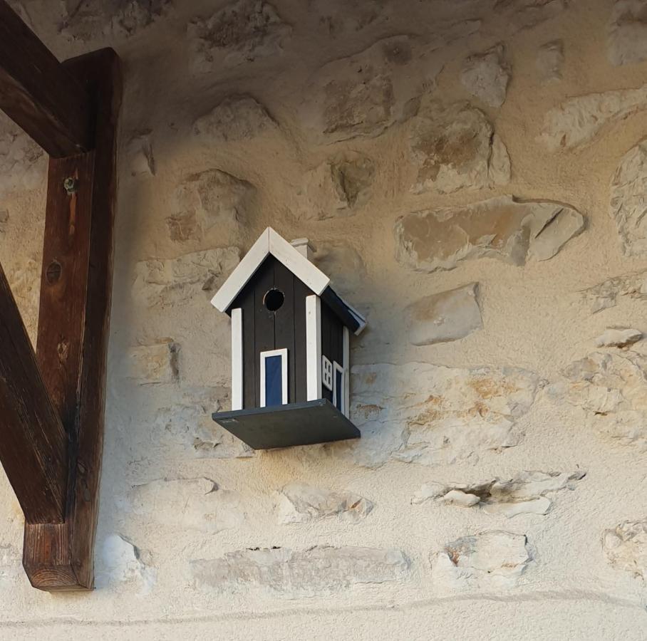 Le Nichoir Apartment Creys-et-Pusigneu Exterior photo